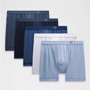 lululemon athletica 5pk Men's In Motion Boxer Shorts - NWT